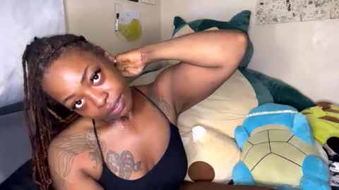 Snapshot of 000cloud9000 chatting on 4, 4, 2026 Cloud9 online show from 4, 4, 2026