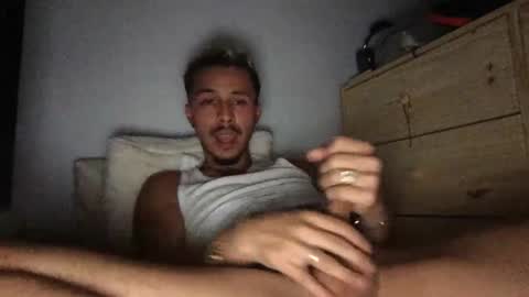 Snapshot of 02cute chatting on 12, 9, 2025 Latitude02 online show from 12, 9, 2025