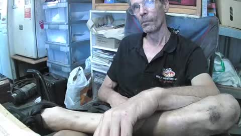 04oldskool online show from 15, 1, 2025