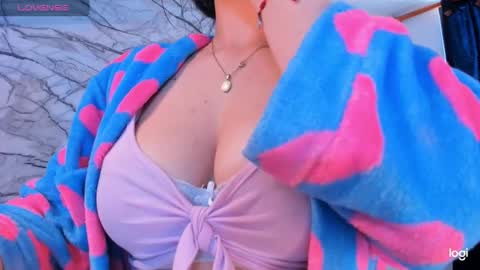 naty online show from 12, 1, 2025