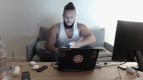 Kingsley online show from 20, 10, 2025