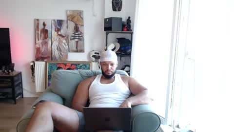 Kingsley online show from 22, 7, 2026