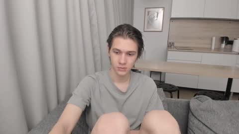 Snapshot of 0verlandd chatting on 3, 10, 2025 Adam online show from 3, 10, 2025