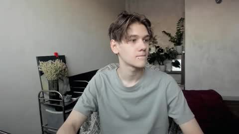 Adam online show from 6, 11, 2025