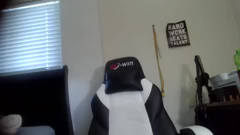 11inchtattedtrinibad online show from 20, 1, 2025