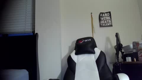 11inchtattedtrinibad online show from 25, 1, 2025