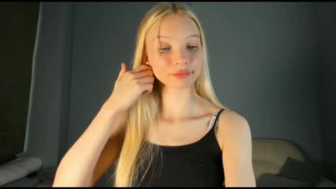 Kira online show from 4, 12, 2025