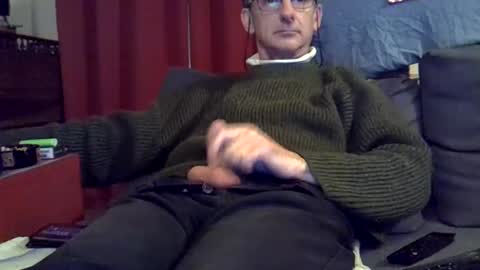 Snapshot of 18remy45 chatting on 11, 12, 2024 18remy45 online show from 11, 12, 2024