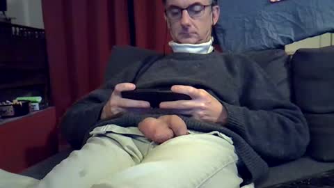 Snapshot of 18remy45 chatting on 12, 12, 2024 18remy45 online show from 12, 12, 2024