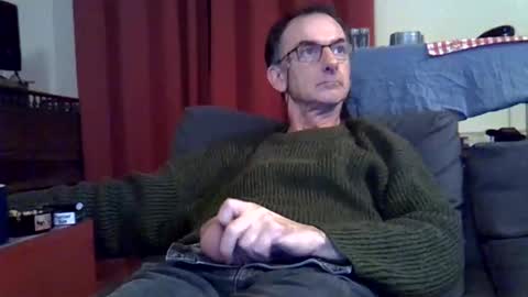 Snapshot of 18remy45 chatting on 19, 12, 2024 18remy45 online show from 19, 12, 2024