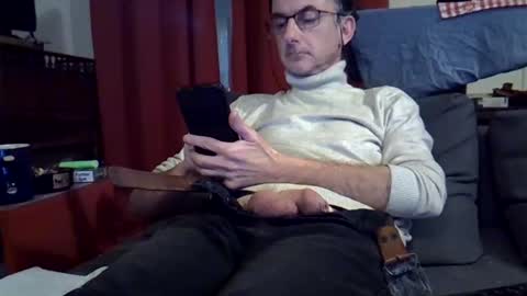 Snapshot of 18remy45 chatting on 4, 1, 2025 18remy45 online show from 4, 1, 2025