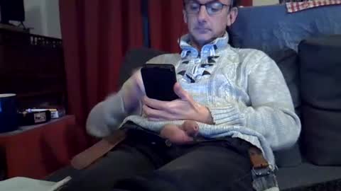 Snapshot of 18remy45 chatting on 12, 1, 2025 18remy45 online show from 12, 1, 2025