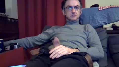 Snapshot of 18remy45 chatting on 5, 2, 2025 18remy45 online show from 5, 2, 2025