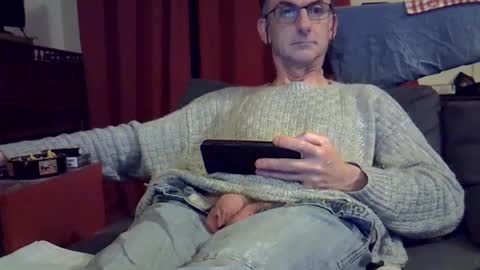 Snapshot of 18remy45 chatting on 9, 3, 2025 18remy45 online show from 9, 3, 2025