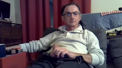 Snapshot of 18remy45 chatting on 21, 10, 2025 18remy45 online show from 21, 10, 2025