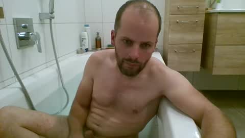 Snapshot of 19berni91 chatting on 24, 10, 2025 berni online show from 24, 10, 2025