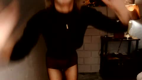 Snapshot of 1bigsurprise4you chatting on 3, 7, 2026 angel online show from 3, 7, 2026