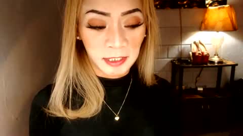 Snapshot of 1bigsurprise4you chatting on 15, 7, 2026 angel online show from 15, 7, 2026