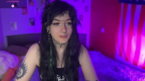 Snapshot of 1callmedistress1 chatting on 28, 6, 2026 Teya online show from 28, 6, 2026