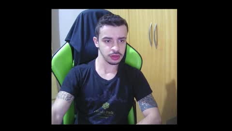 Snapshot of 1good_vibes1 chatting on 1, 11, 2025 1good_vibes1 online show from 1, 11, 2025