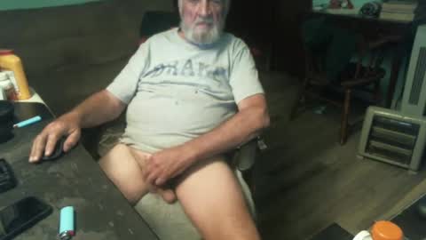 Snapshot of 1handyanddee chatting on 20, 1, 2025 1handyanddee online show from 20, 1, 2025