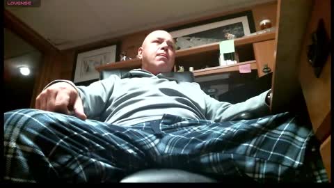 Snapshot of 1hungleft4u chatting on 21, 9, 2025 1hungleft4u online show from 21, 9, 2025