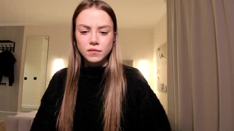 Snapshot of 1i1ypa1mer chatting on 18, 12, 2024 Lily 3 online show from 18, 12, 2024