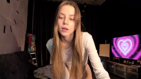 Snapshot of 1i1ypa1mer chatting on 10, 1, 2025 Lily 3 online show from 10, 1, 2025