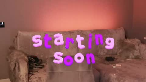 Lily 3 online show from 19, 6, 2026