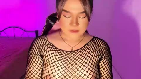 Snapshot of 1lovelymess chatting on 21, 9, 2025 1lovelymess online show from 21, 9, 2025