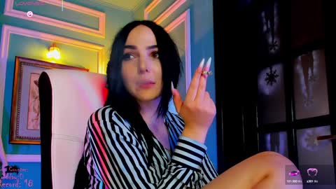 Moona  online show from 7, 2, 2025