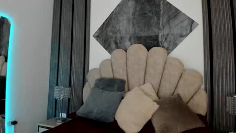 Luisa online show from 9, 3, 2026