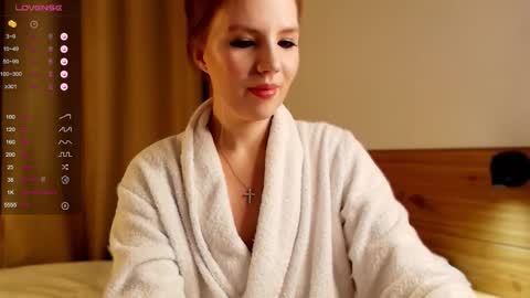 Snapshot of 1slavicdoll chatting on 29, 9, 2025 VICTORIA online show from 29, 9, 2025
