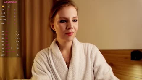 Snapshot of 1slavicdoll chatting on 1, 10, 2025 VICTORIA online show from 1, 10, 2025