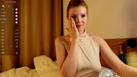 Snapshot of 1slavicdoll chatting on 4, 10, 2025 VICTORIA online show from 4, 10, 2025