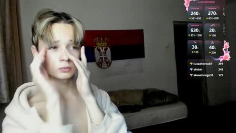 Snapshot of 1vampirella_gs chatting on 8, 10, 2025 Milos online show from 8, 10, 2025