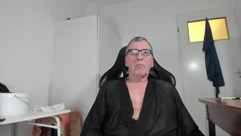 Henk online show from 19, 1, 2025