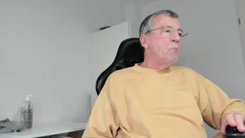 Henk online show from 16, 2, 2025