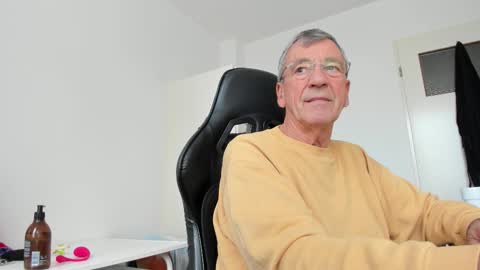 Henk online show from 3, 11, 2025