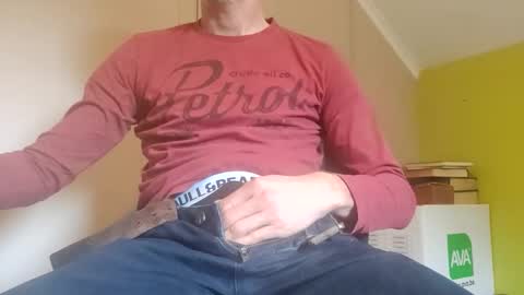 22_acacia_avenue online show from 2, 4, 2026