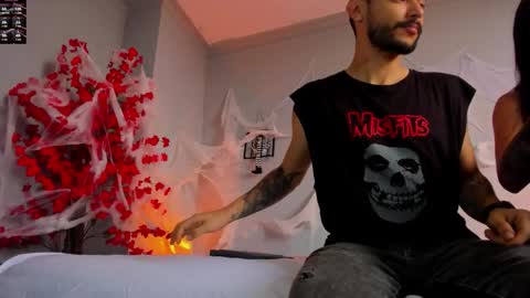 Snapshot of 2_fire chatting on 29, 10, 2025 2_fire online show from 29, 10, 2025