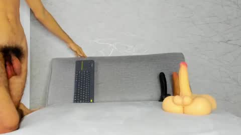 2alexoconor online show from 13, 1, 2025