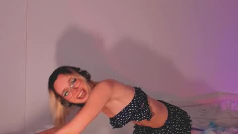 Sasha weekend from 14 to 27 November online show from 23, 2, 2025