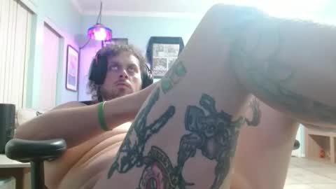 Snapshot of 2dirtyhillbillies chatting on 6, 3, 2026 ThrillBilly online show from 6, 3, 2026