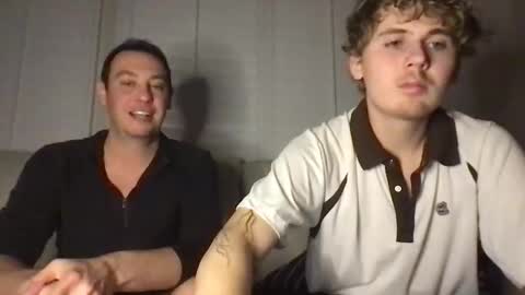 Roommates online show from 30, 4, 2026