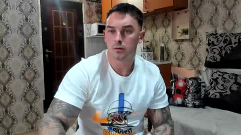 2sexymuscles online show from 19, 10, 2025