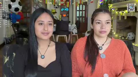 Snapshot of 2summerlove2 chatting on 4, 7, 2026 Dalilah and Tarah online show from 4, 7, 2026