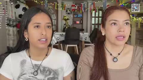 Snapshot of 2summerlove2 chatting on 11, 7, 2026 Dalilah and Tarah online show from 11, 7, 2026