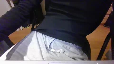 Snapshot of 3stepsaheadd chatting on 1, 3, 2025 Steps online show from 1, 3, 2025