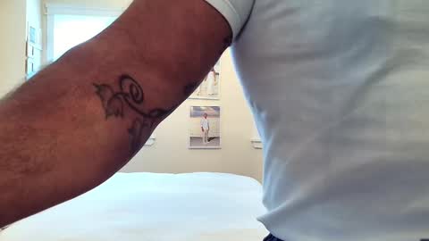 3 to tango online show from 9, 10, 2025